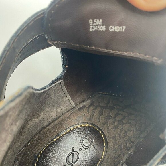 B.O.C. Ankle Boots - Picture 11 of 11